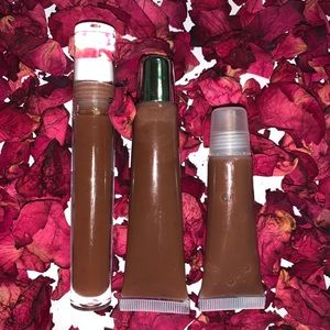 a Nude colored gloss, chocolate flavored.